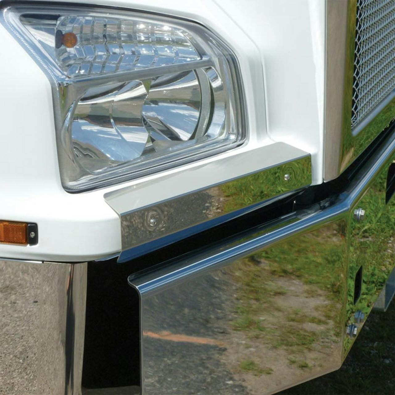 Kenworth T880 Fender Guards Raney's Truck Parts