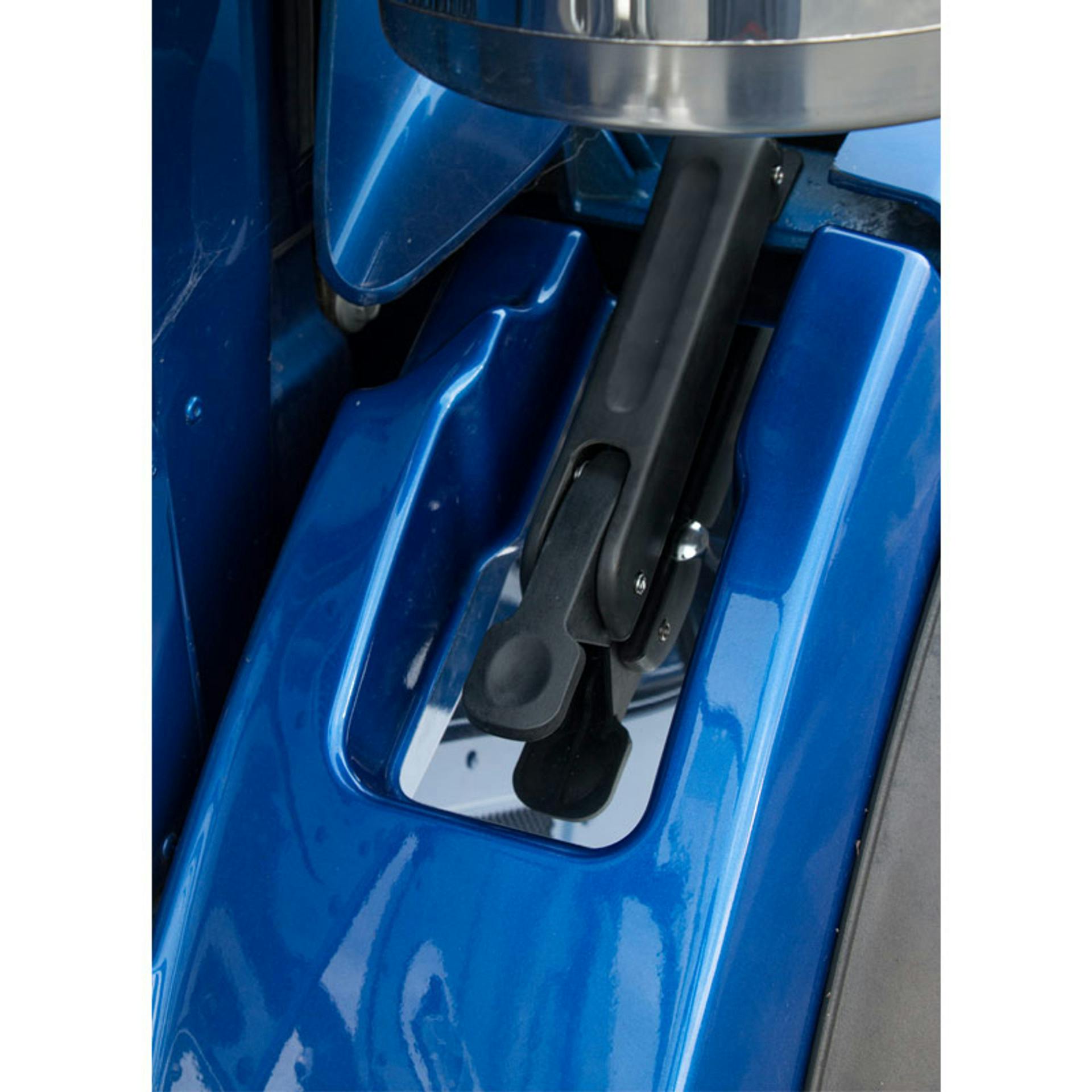 International Hood Latch Catch 3544925C1 3544925C2