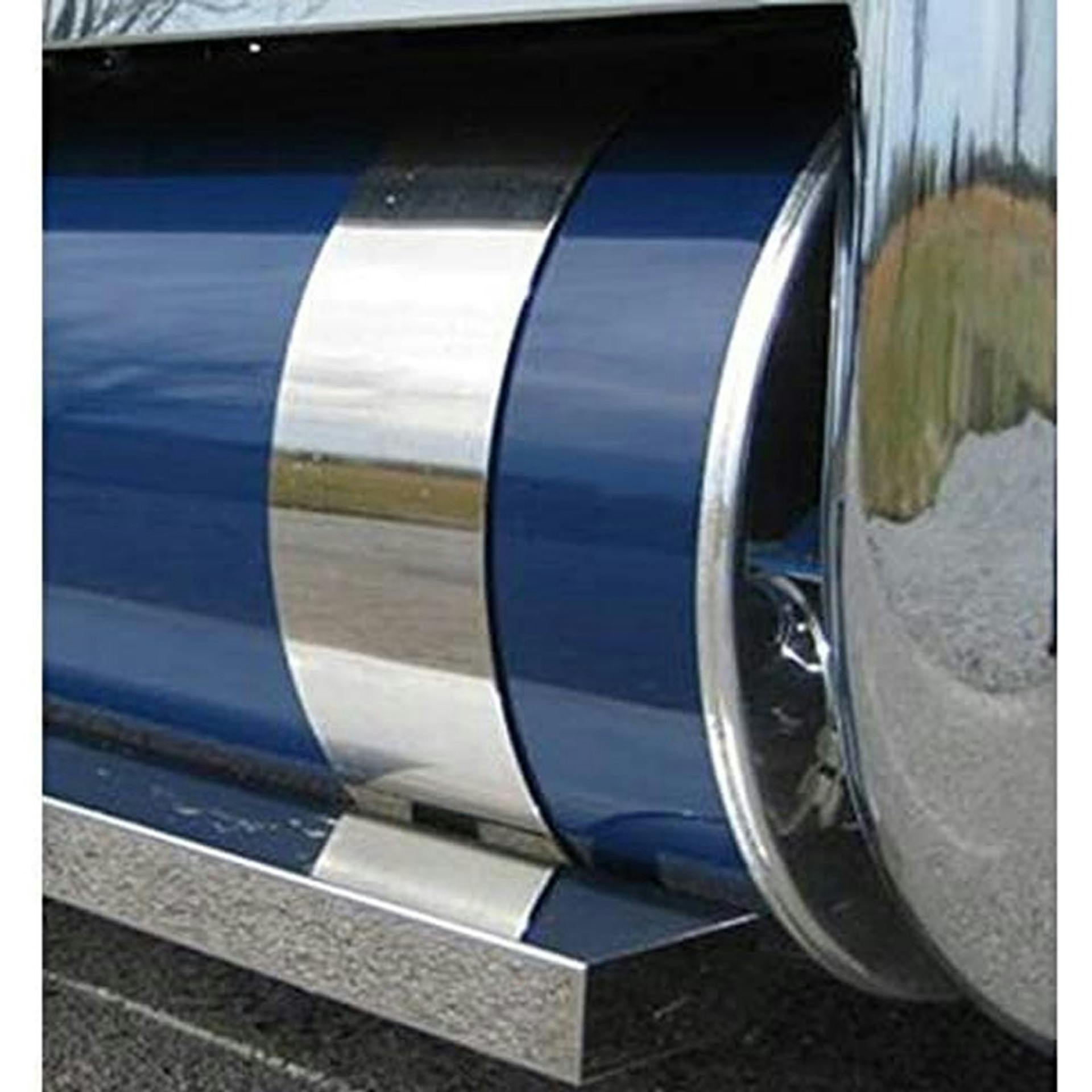 Kenworth Fuel Tank Strap With 6 M5 Amber LEDs Raney's Truck Parts