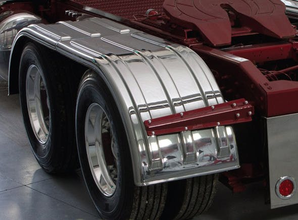 Minimizer 900 Series Chrome Poly Fenders (Installed)