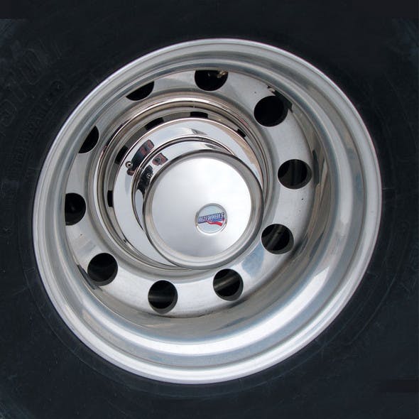 22.5" Stainless Steel Cover-Up Hub Covers Front