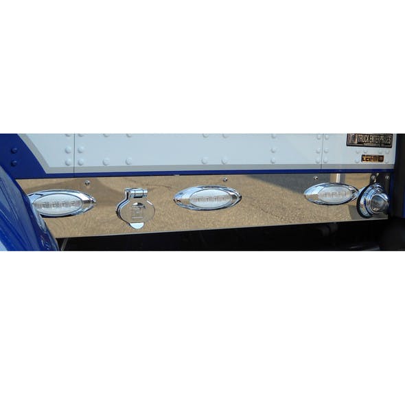 Kenworth T660 Stainless Steel Cab Panels On Truck