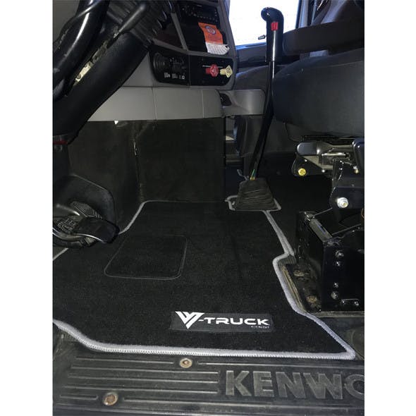 Kenworth T700 T2000 Premium Carpet Floor Mats Driver Side