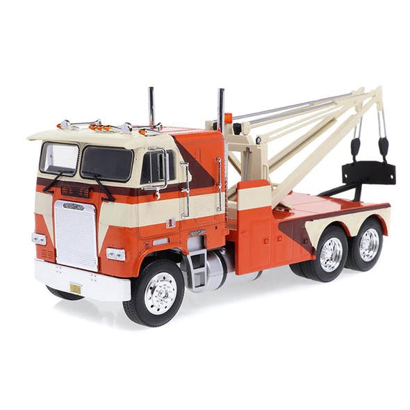Freightliner 1984 Tow Truck In Orange White And Brown Replica 1/43 Scale