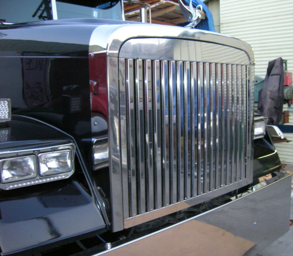 Freightliner FLD 120 Classic Grill Stainless Steel Vertical Bars