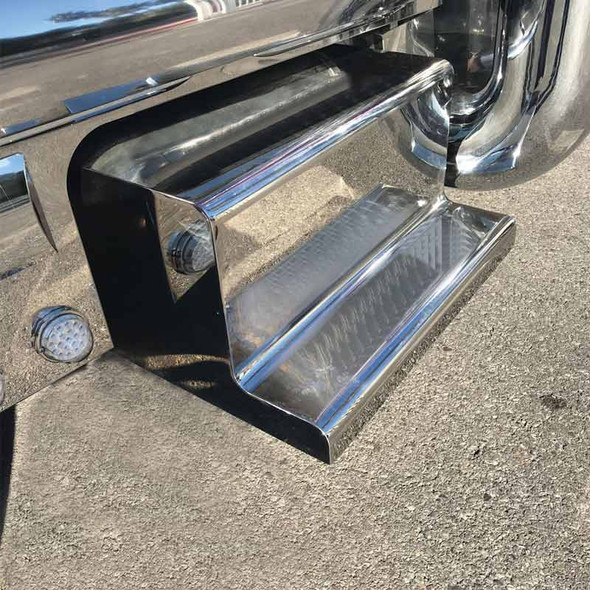 Peterbilt Battery or Tool Box Covers with Mirror Finish Front View
