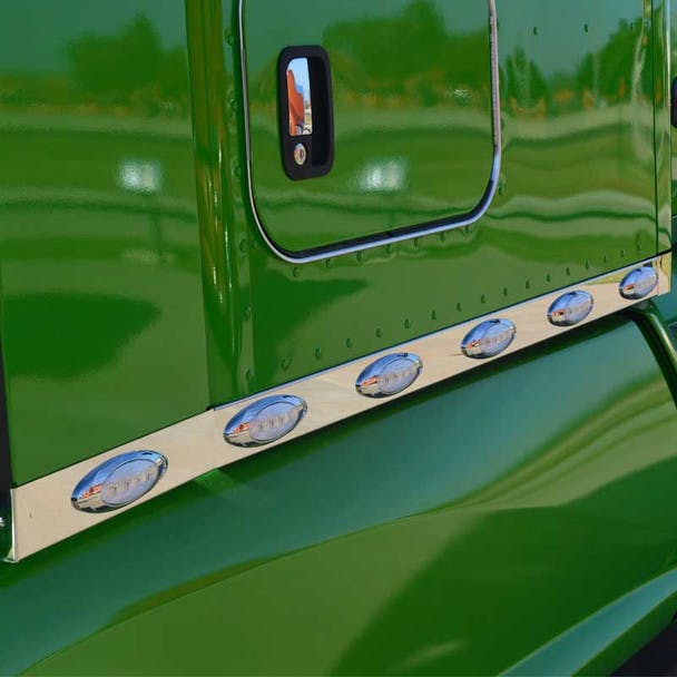 Kenworth T680 T880 Stainless Steel 76" Sleeper Panel On Green Truck