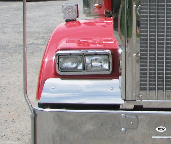 Kenworth W900B Curved Glass Fender Guard