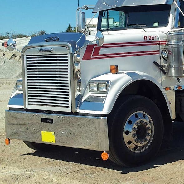 Hoodshield Bug Deflector for Freightliner Classic Side View