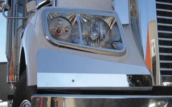 Freightliner Coronado Headlight Fender Guards