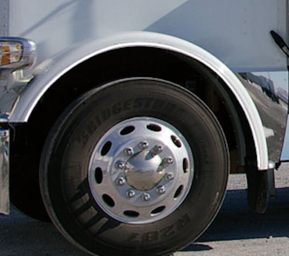 Peterbilt 389 Front Side Fender Trims