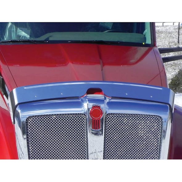 Kenworth T680 Hoodshield Bug Deflector On Truck