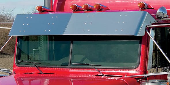 Freightliner Classic FLD 13.5" Flat Top Visor With Cab Mounted Mirrors