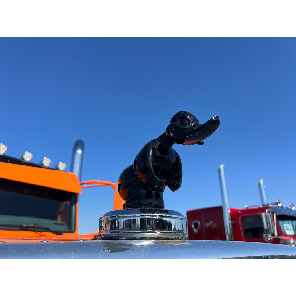 Convoy duck clearance hood ornament