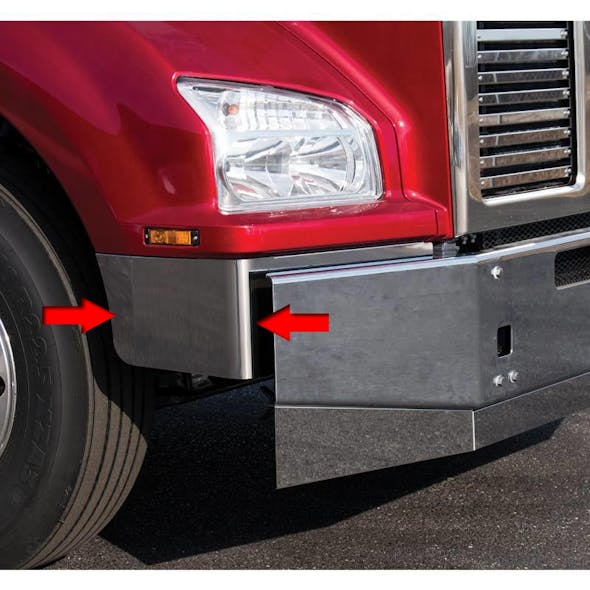 Kenworth T880 Lower Fender Behind Bumper Trim