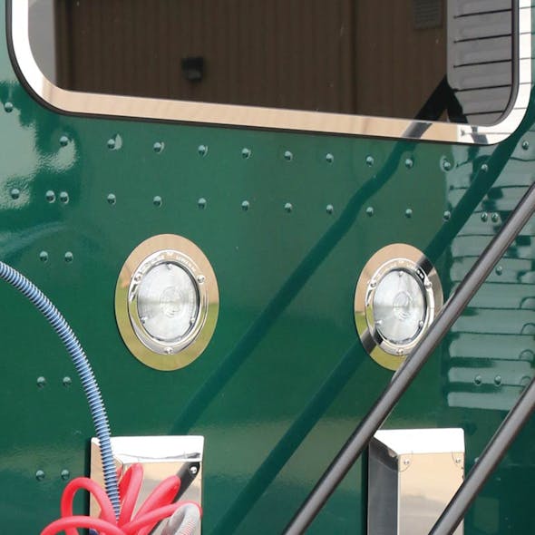 Kenworth T680 & T880 Load Light Trims Angle View