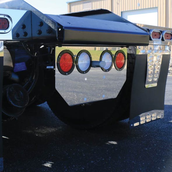 Kenworth T680 & T880 Replacement Tail Light Panel