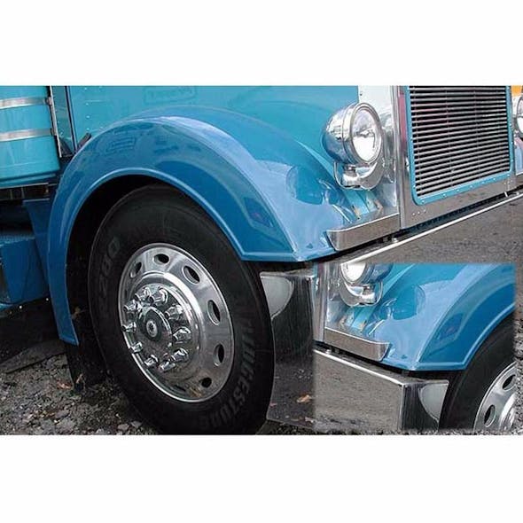 Peterbilt 379 Short Front Fender Set Mounted