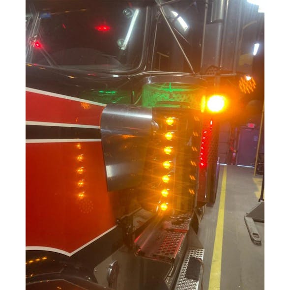 Kenworth 15" Front Air Cleaner Light Bar With P3 LEDs Stainless Steel