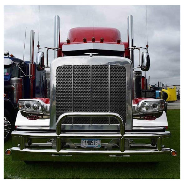 Peterbilt 388 389 Grill Mesh For 2007 And Newer On Truck