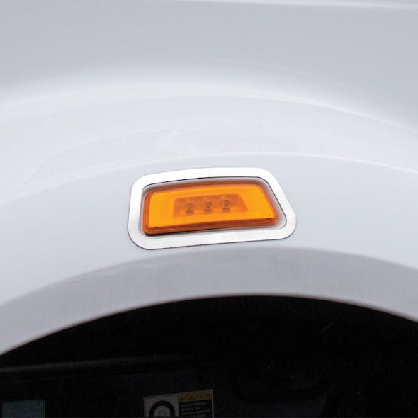 Peterbilt 567 SBA Side Signal Fender Light Trim By Roadworks