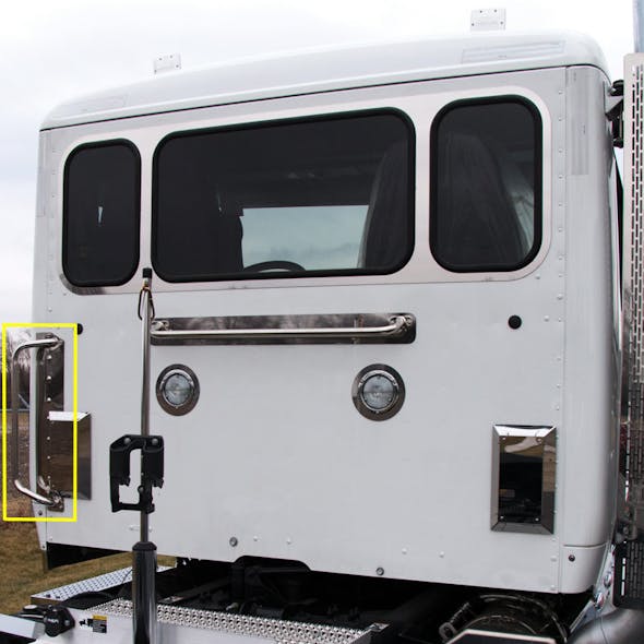 Peterbilt 567 579 Daycab DS Grab Handle Trim Diagram