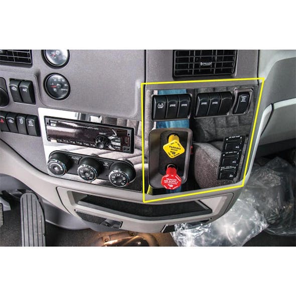 Peterbilt 567 579 Radio HVAC Trim Diagram