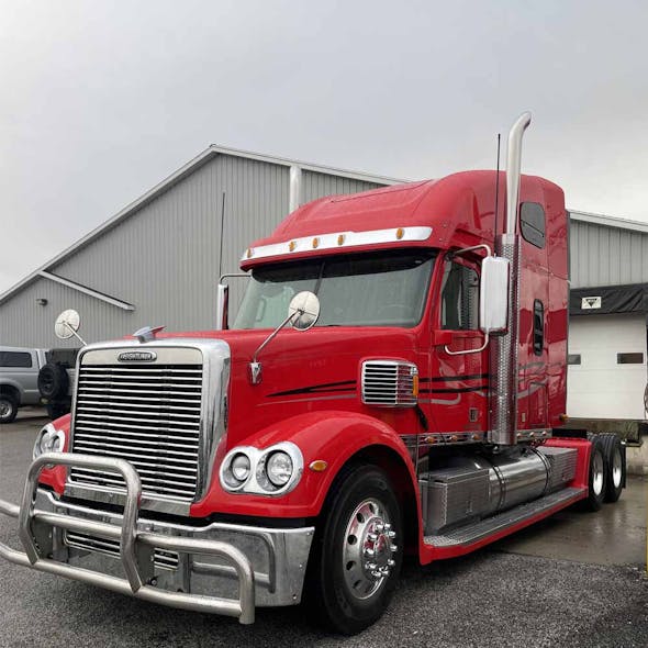 Freightliner Coronado Lower Grill Trim - On Truck