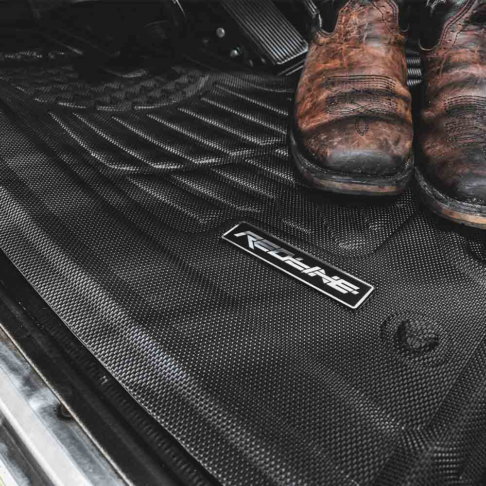 Floor Mat - Peterbilt (386, 389) Precision Fit - Manual