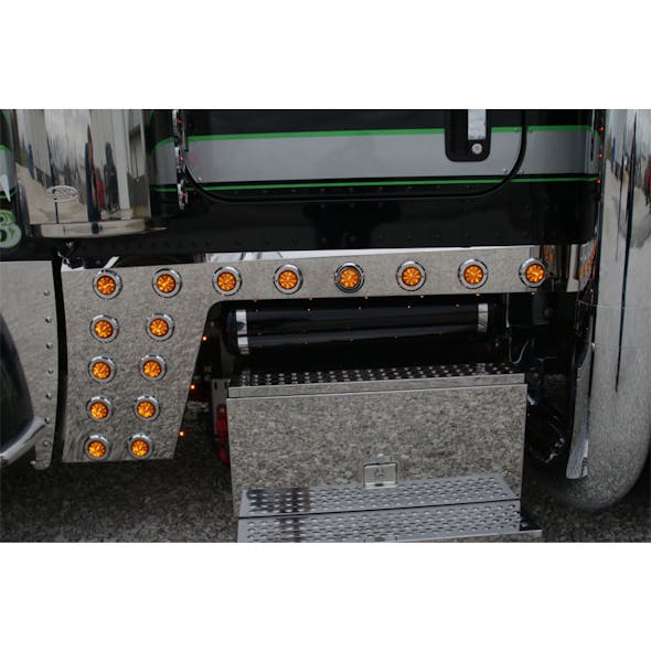 Peterbilt 389 Darwin Cab Cowl Panels