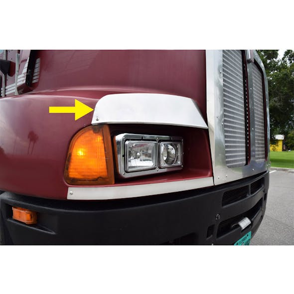 Kenworth T600 Above Headlight Guard Side