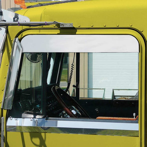 Kenworth W900 T800 T660 T600 4.5" Stainless Steel Chop Top (58956RR) - mounted