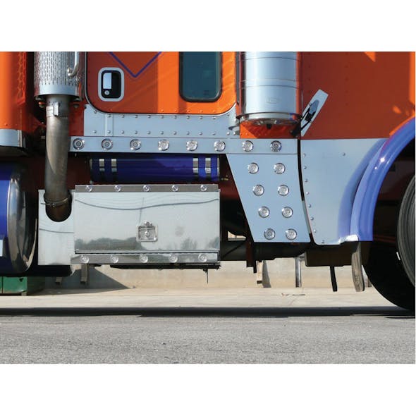 PETERBILT 389 LOWER HOOD EXTENSION PANELS WITH DIMPLES BOLT MOUNT BY ROADWORKS