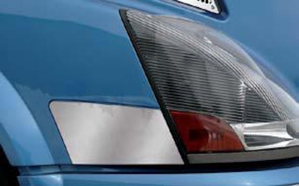 Volvo Fender Trim