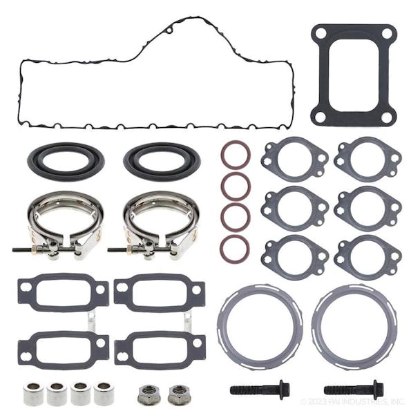 Mack MP7 Volvo D11 Engine Oil Cooler Kit