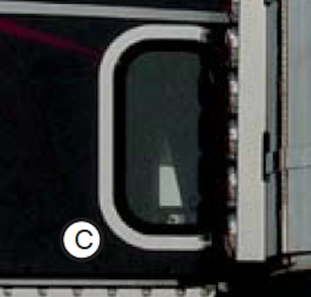 Freightliner Classic/ FLD  View Window Trim By RoadWorks