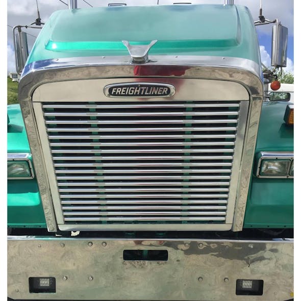 Freightliner Grill Surround On Truck