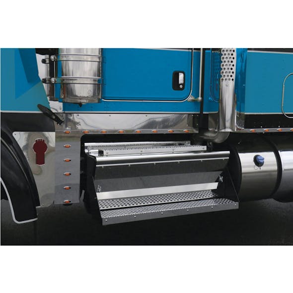 Kenworth W900L Aero Cab Kick Panels 2010 And Newer By RoadWorks - Driver & Passenger 5 1/2" H