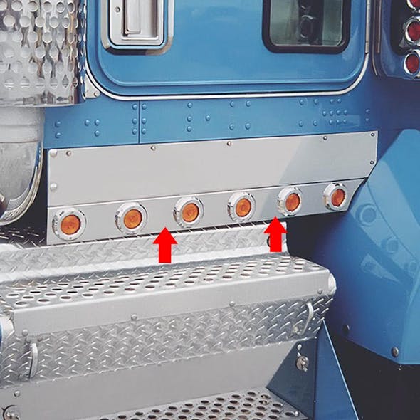 Kenworth T800 2010 & Earlier Cab Panels By Roadworks